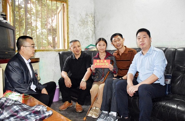 任远明一行赴广元督查调研工作 (1).jpg