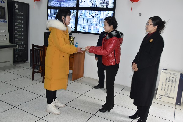 市总举办系列活动纪念三八妇女节（以此为准） (1).JPG