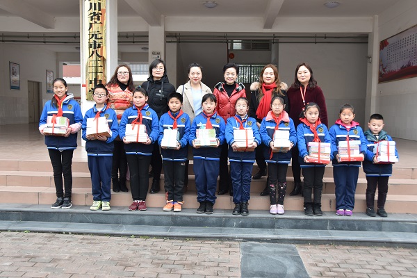 市总举办系列活动纪念三八妇女节（以此为准） (2).JPG