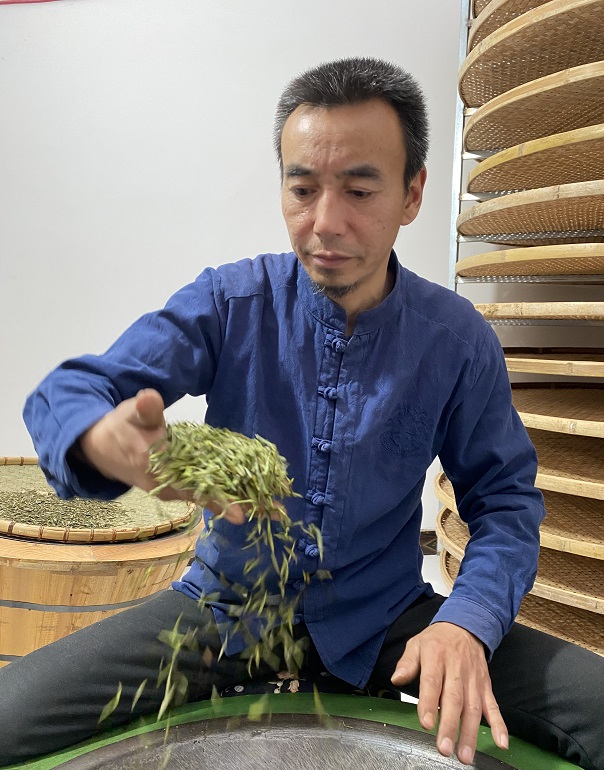 全国五一劳动奖章—罗嘉发2.jpg