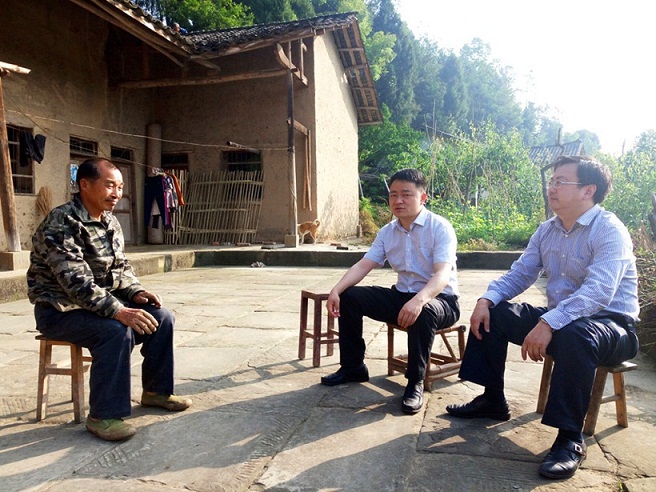 王壮运山帮扶.jpg