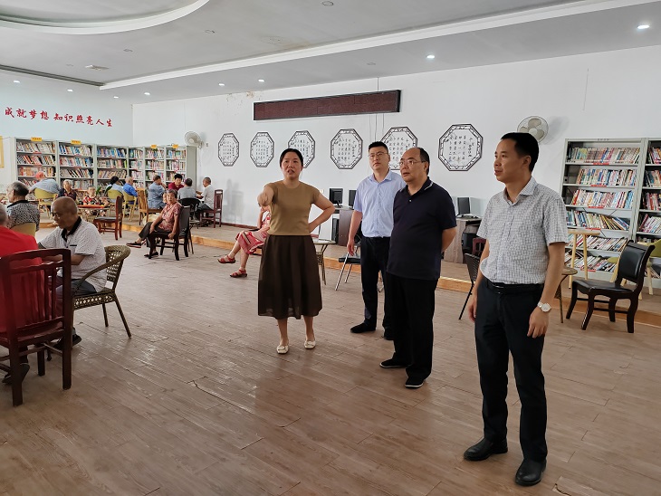 调研陈家岭社区职工之家.1jpg.jpg